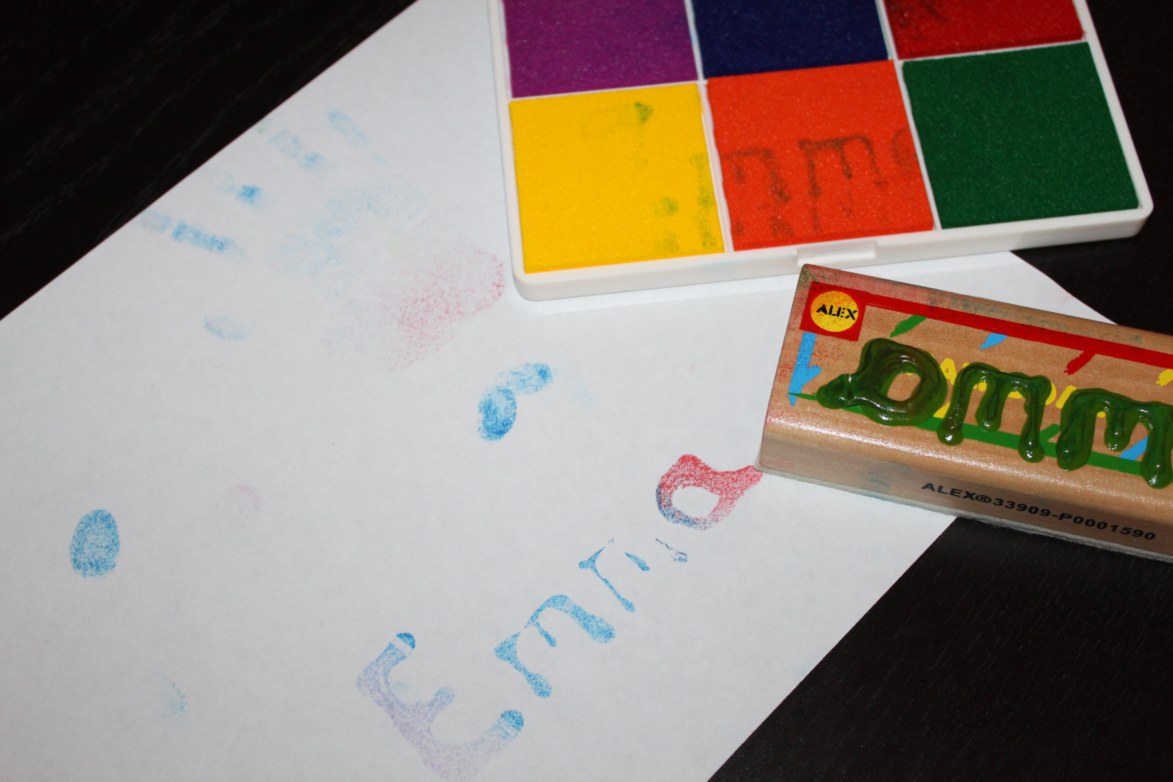 Easy DIY name stamp for kids - The Mombot