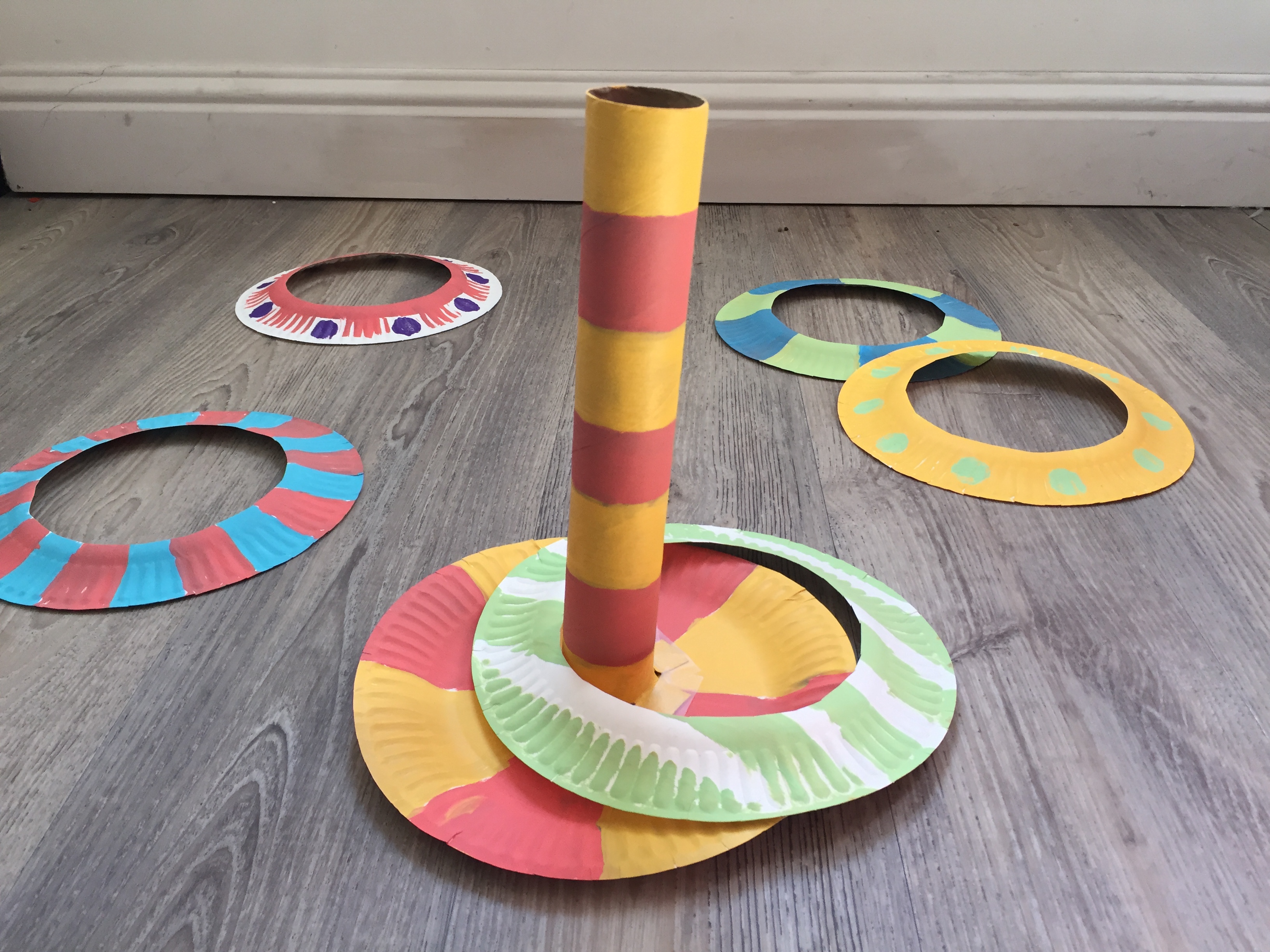 DIY Ring Toss, Easy Paper Plate Craft, Crafts