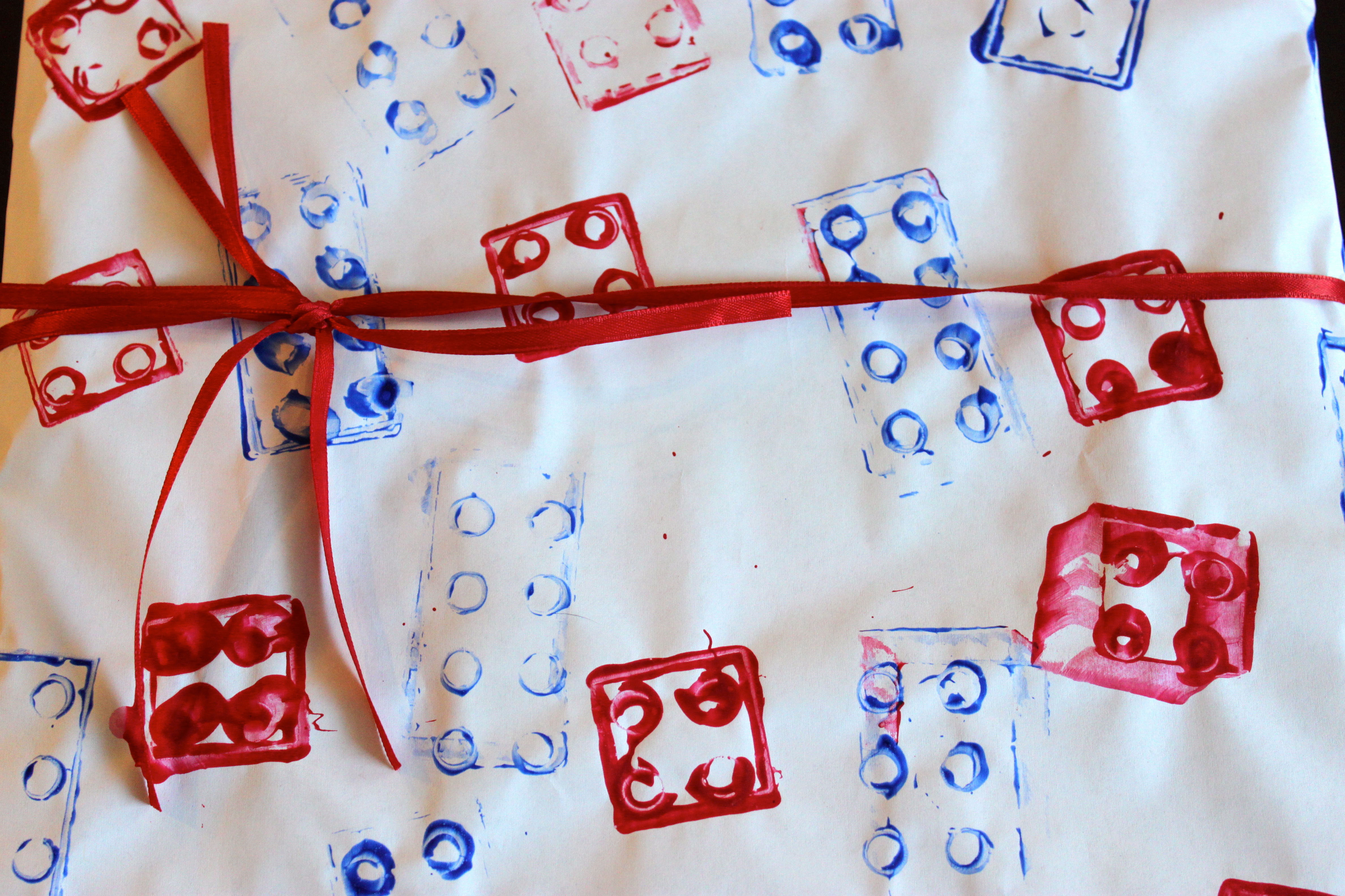 Lego Wrapping Paper, DIY for Beginners