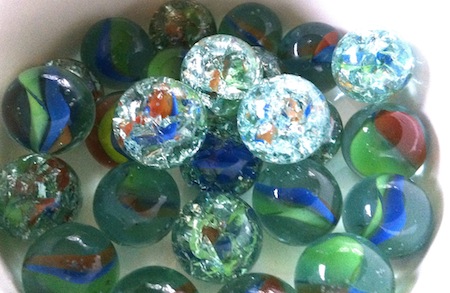 How to Make Cracked Glass Marbles for Crafting - Pastel Craft Cafe