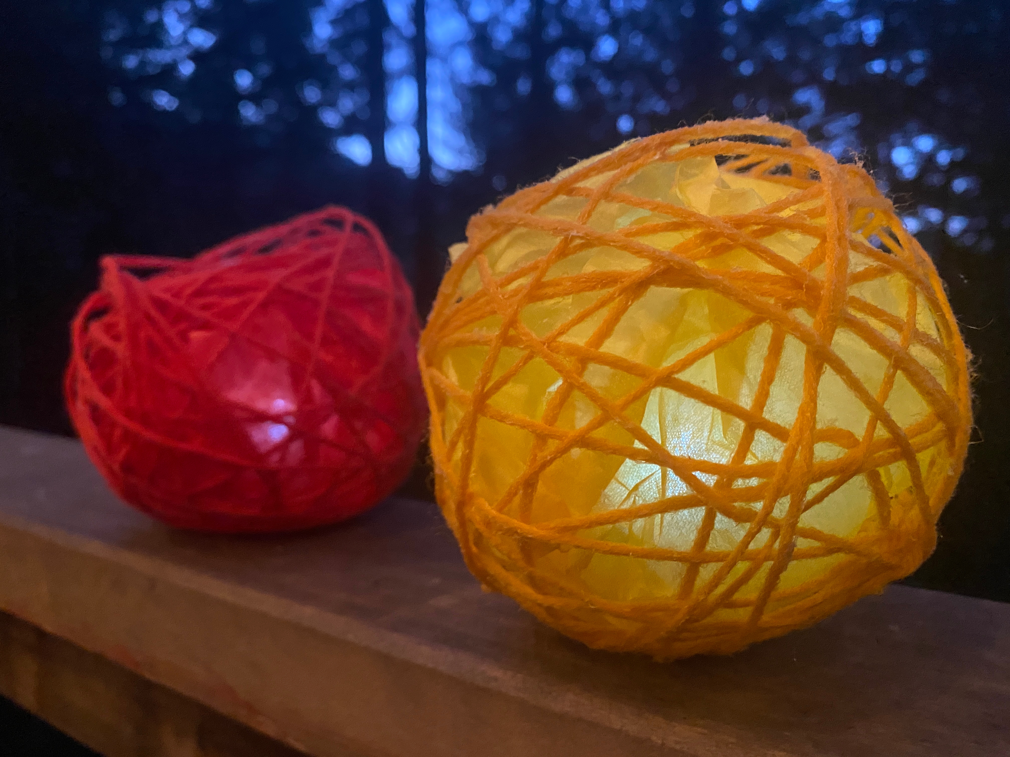 Yarn Lantern, DIY for Beginners