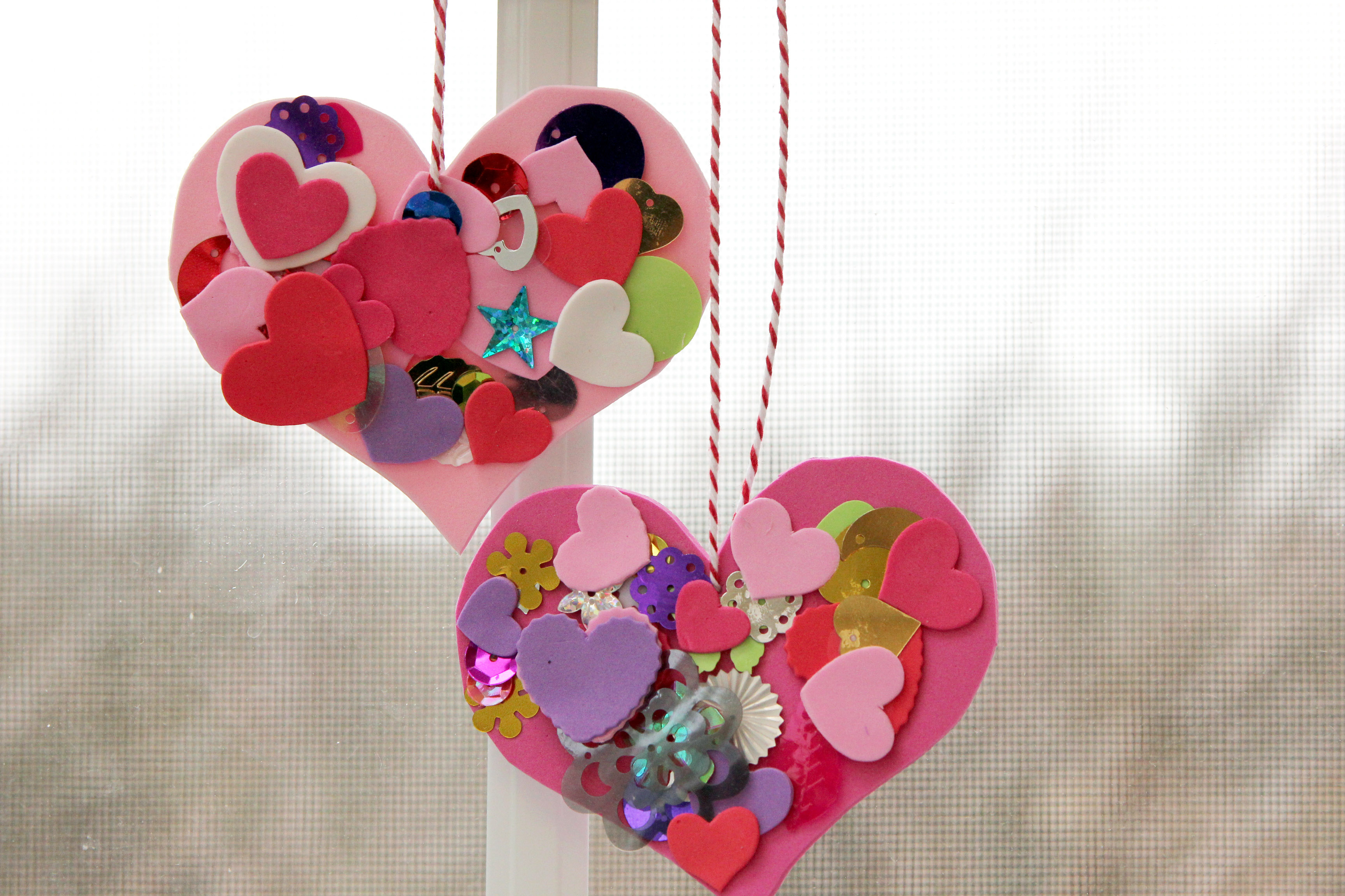 How to make a tissue paper Valentine Heart decoration – Recycled Crafts