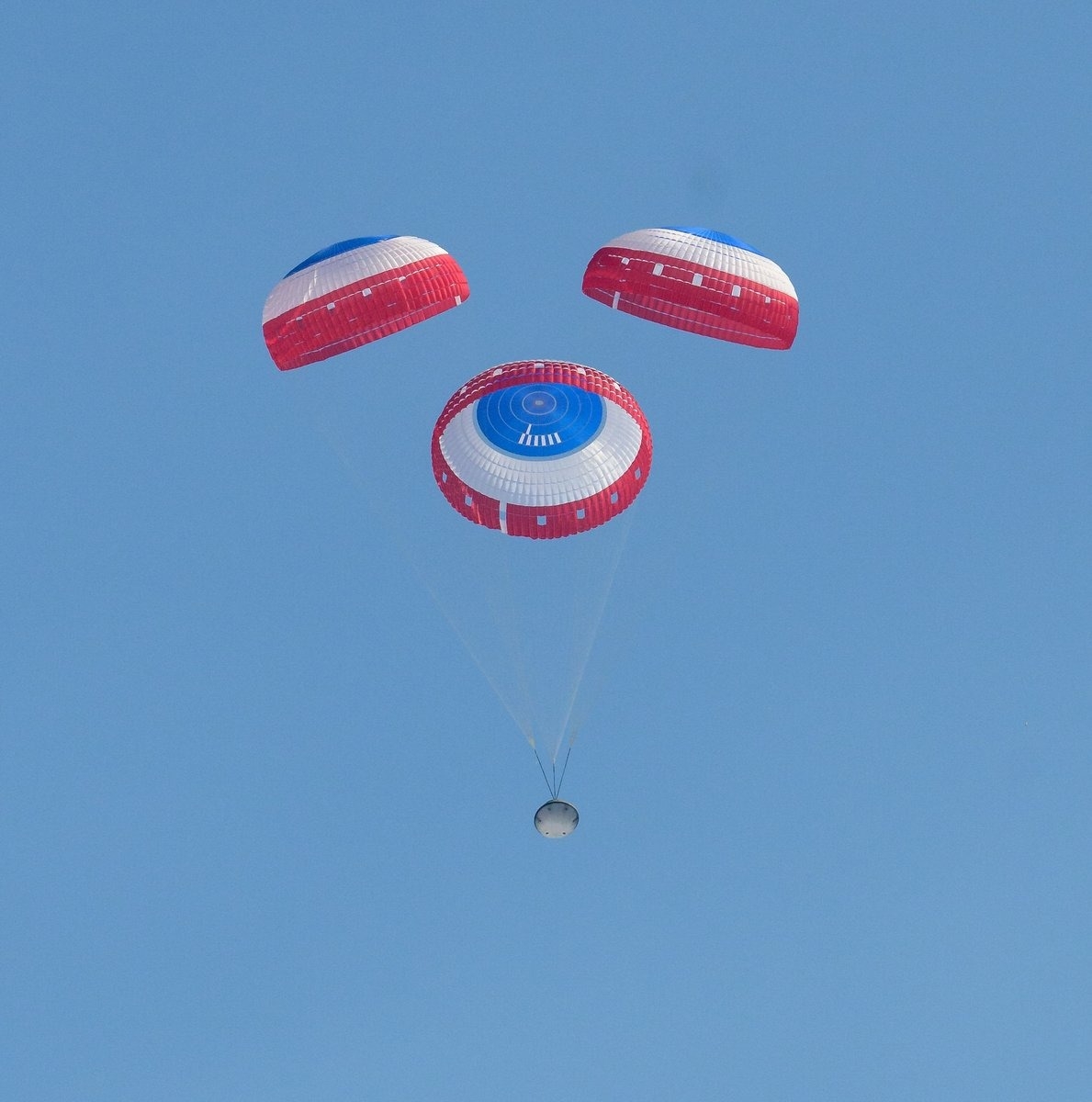 6 Egg Drop Ideas That Use Parachutes | KiwiCo