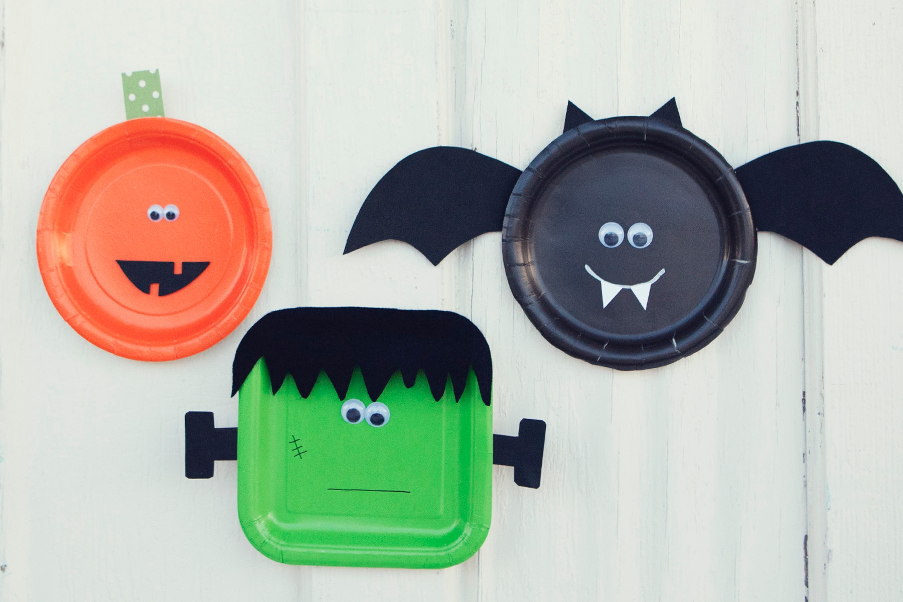 Mummy Paper Plate: Halloween Craft for Kids - Happiness is Homemade