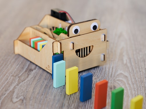 SDOM_Domino_Machine_4538_R_PDP-500w.jpg
